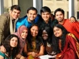Une équipe multiculturelle spécialiste de l'Inde